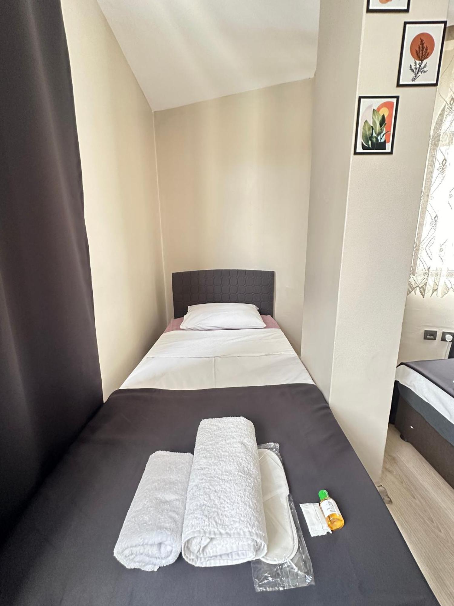 Glr Otel บาลึคเคสิจ ภายนอก รูปภาพ