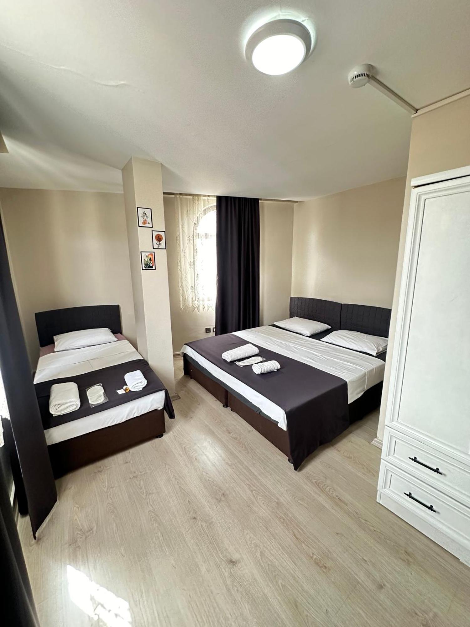 Glr Otel บาลึคเคสิจ ภายนอก รูปภาพ